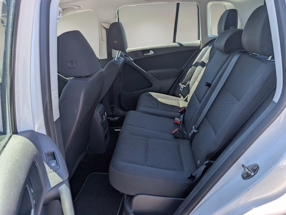 2014 Volkswagen Tiguan S - Photo 11